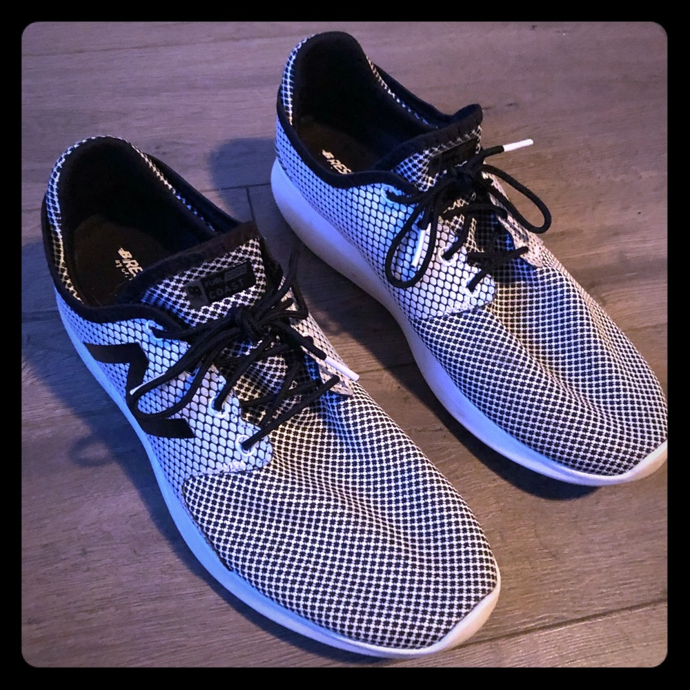 Men’s New Balance Tennis Shoes